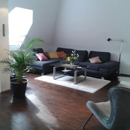 Апартаменти Stylish And Cozy Apartment, Quiet And Карлсруе