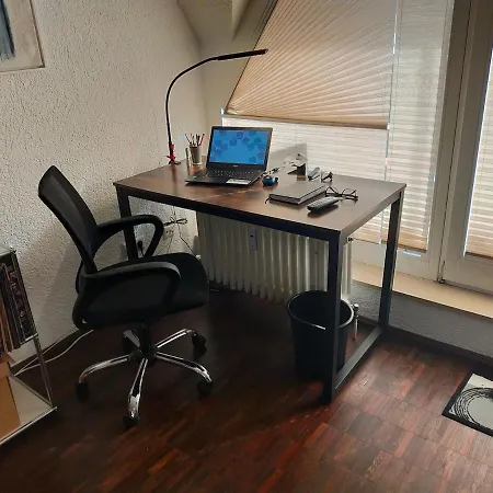 Апартаменти Stylish And Cozy Apartment, Quiet And Карлсруе
