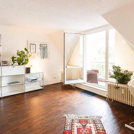 Апартаменти Stylish And Cozy Apartment, Quiet And Карлсруе